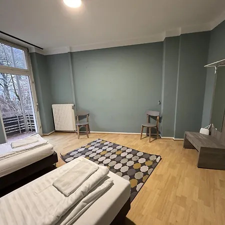 Appartement K0 Kirchroederstr 1 Eg 2x Sz Und Balkon